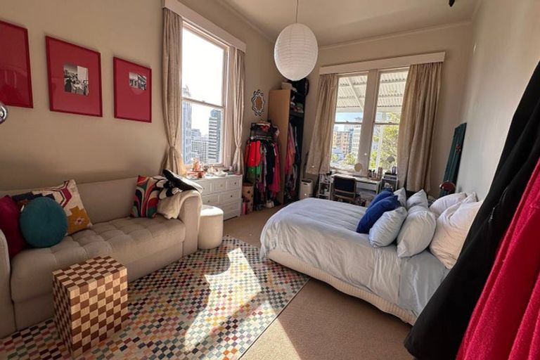 Photo of property in 47 Aurora Terrace, Kelburn, Wellington, 6012