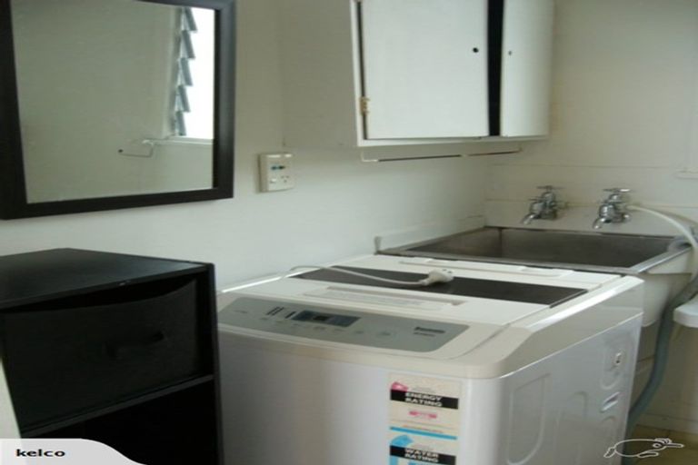 Photo of property in 26 Macdonald Crescent, Te Aro, Wellington, 6011