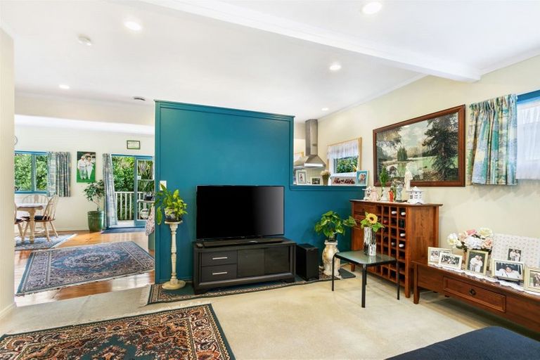 Photo of property in 24 Withers Road, Glen Eden, Auckland, 0602