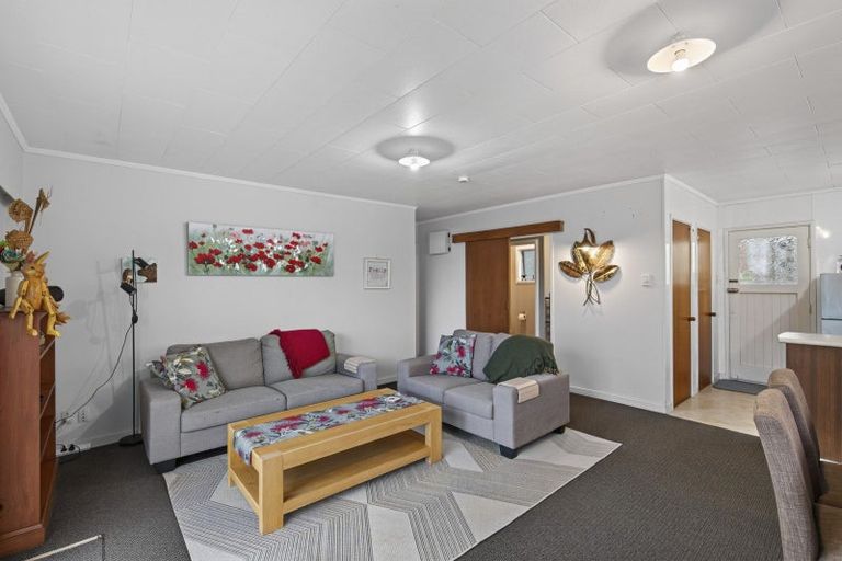 Photo of property in 85 Fulford Street, New Plymouth, 4310