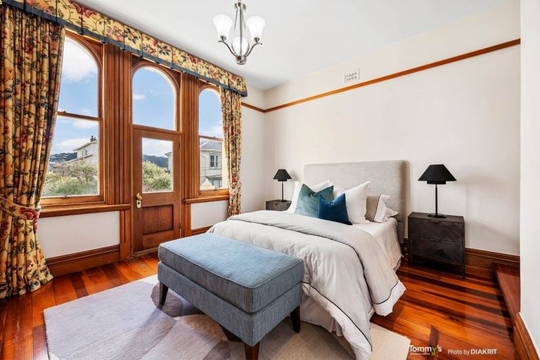 Photo of property in 46 Roxburgh Street, Mount Victoria, Wellington, 6011