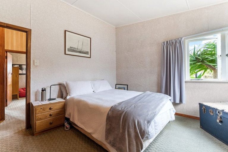 Photo of property in 328 Omaha Flats Road, Tawharanui Peninsula, Warkworth, 0986