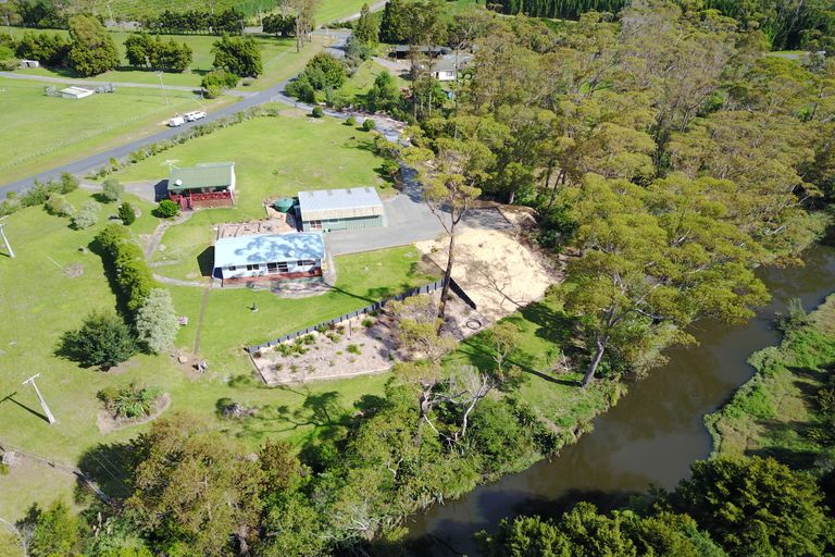 Photo of property in 11 Ironbark Road, Waipapa, Kerikeri, 0295