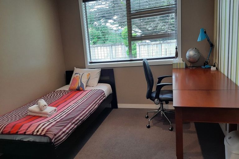 Photo of property in 361 Karori Road, Karori, Wellington, 6012