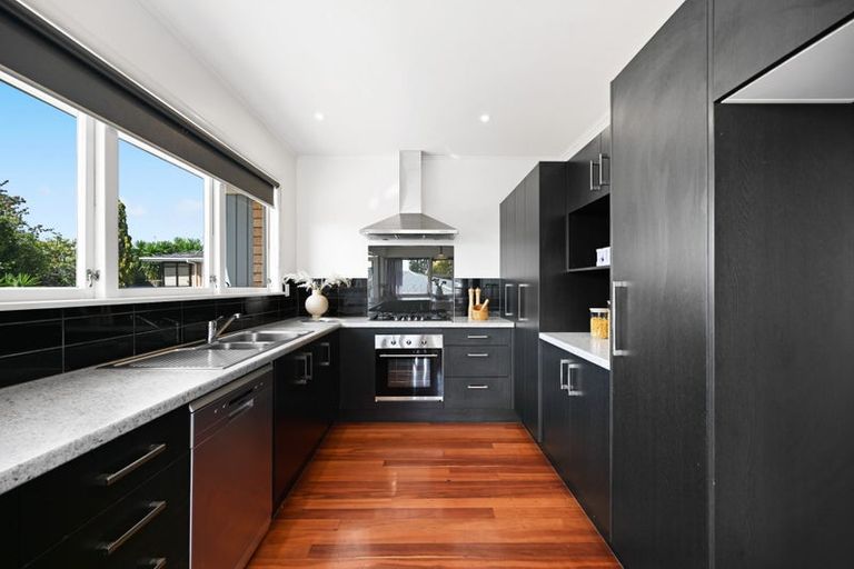 Photo of property in 51 Flynn Road, Hillcrest, Hamilton, 3216