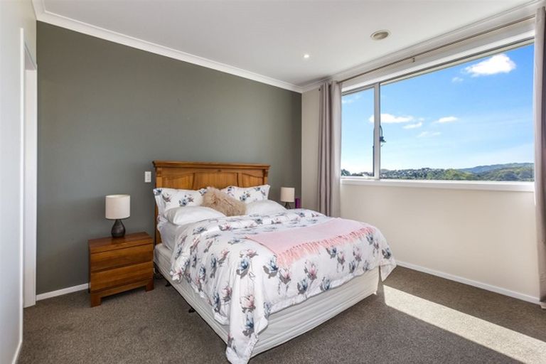 Photo of property in 24 Frances Brown Avenue, Aotea, Porirua, 5024