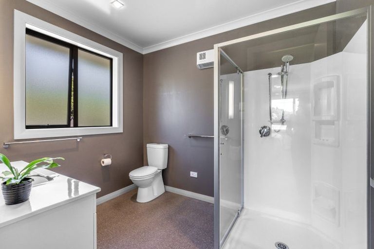 Photo of property in 129 Taiepa Road, Otatara, Invercargill, 9879