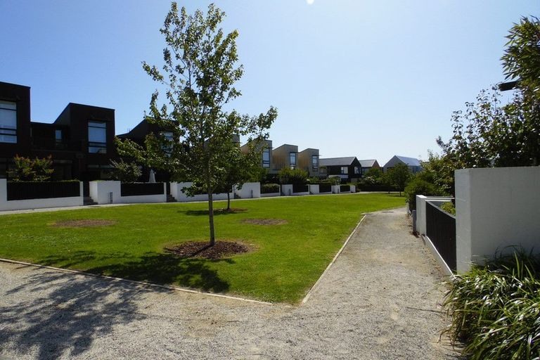 Photo of property in 218 Hobsonville Point Road, Hobsonville, Auckland, 0616