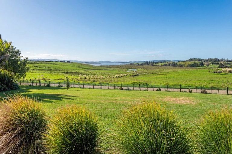 Photo of property in 90 Gilbert Road, Mata, Whangarei, 0171