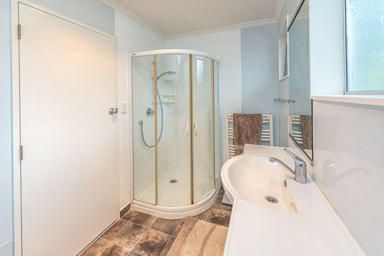 Photo of property in 41 Parkes Avenue, Saint Johns Hill, Whanganui, 4501