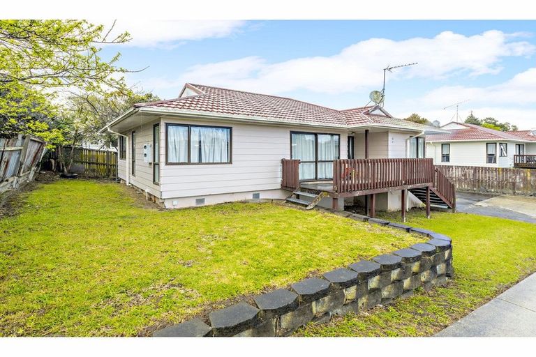 Photo of property in 3/22 Swaffield Road, Papatoetoe, Auckland, 2025