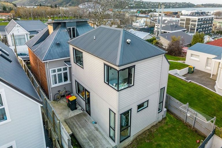 Photo of property in 6 Agnew Street, North Dunedin, Dunedin, 9016