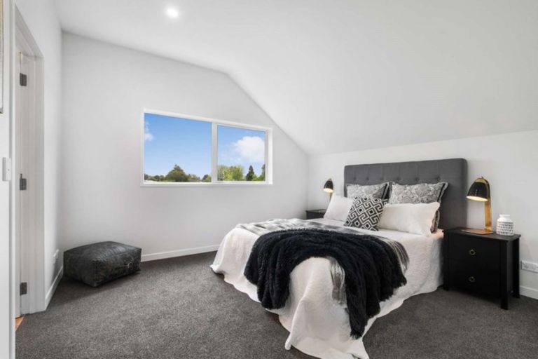 Photo of property in 39a Sutton Crescent, Papakura, 2110