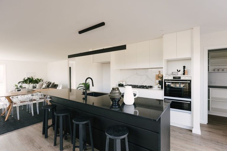 Photo of property in 42 Freedom Drive, Kelvin Grove, Palmerston North, 4414