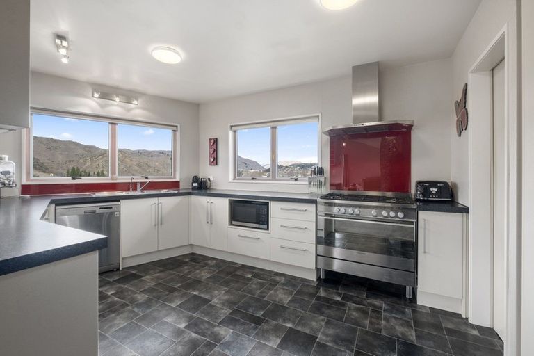 Photo of property in 34 Glencarron Street, Alexandra, 9320