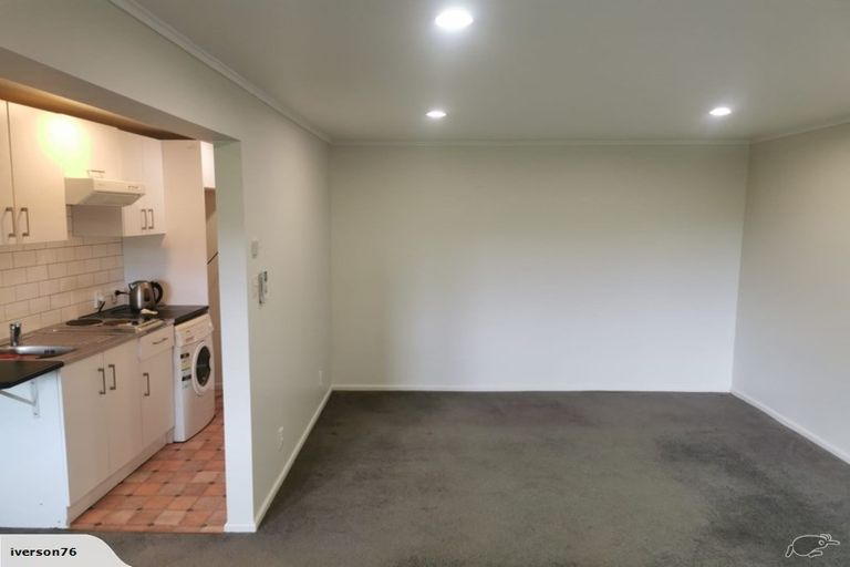 Photo of property in 22 Mulberry Street, Maungaraki, Lower Hutt, 5010