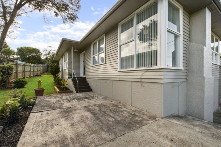 Photo of property in 95 Tennessee Avenue, Mangere East, Auckland, 2024