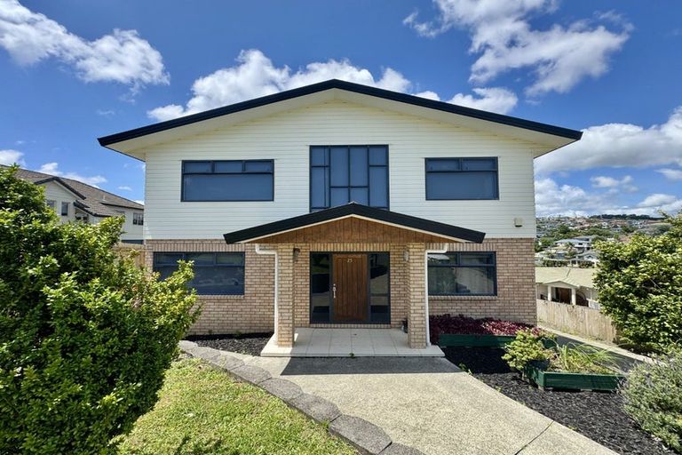 Photo of property in 25 Chieftain Rise, Goodwood Heights, Auckland, 2105