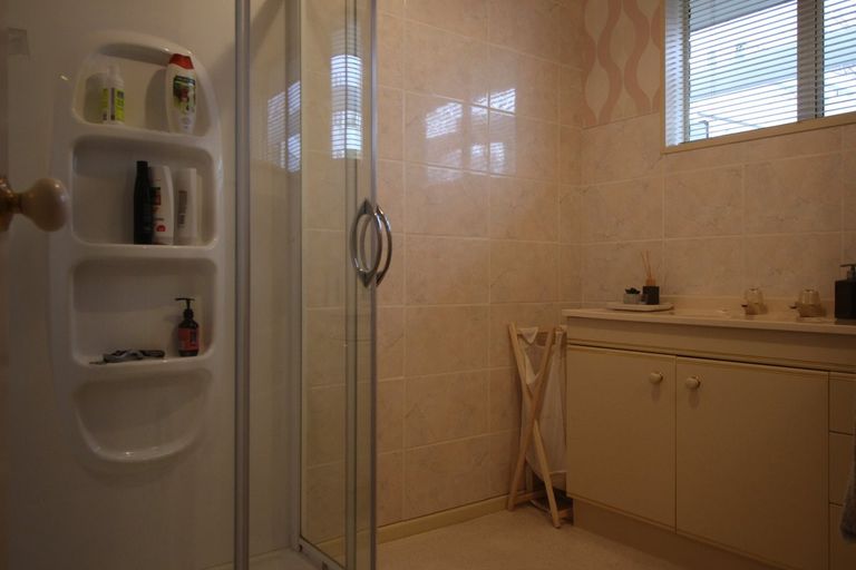 Photo of property in 35 Hazlett Street, Clyde, 9330