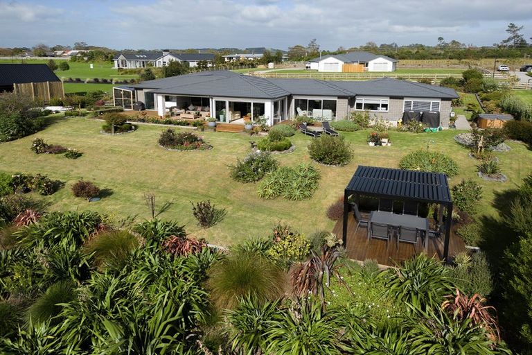 Photo of property in 28 Awatiro Drive, Kaukapakapa, 0871