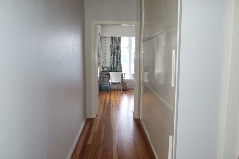 Photo of property in 59 Grafton Road, Roseneath, Wellington, 6011