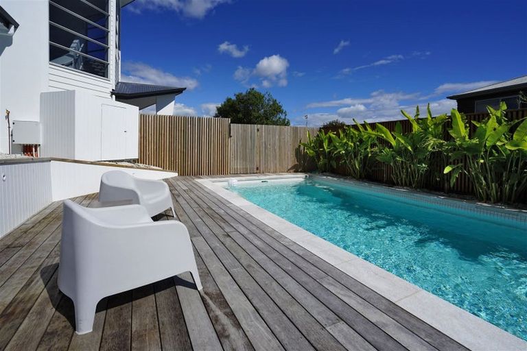 Photo of property in 17 Raddington Way, Huntington, Hamilton, 3210