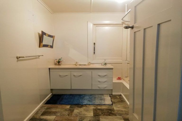 Photo of property in 14 Dacia Street, Lumsden, 9730