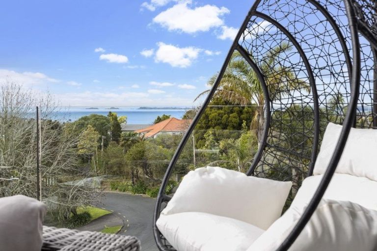 Photo of property in 1/60 Penzance Road, Mairangi Bay, Auckland, 0630