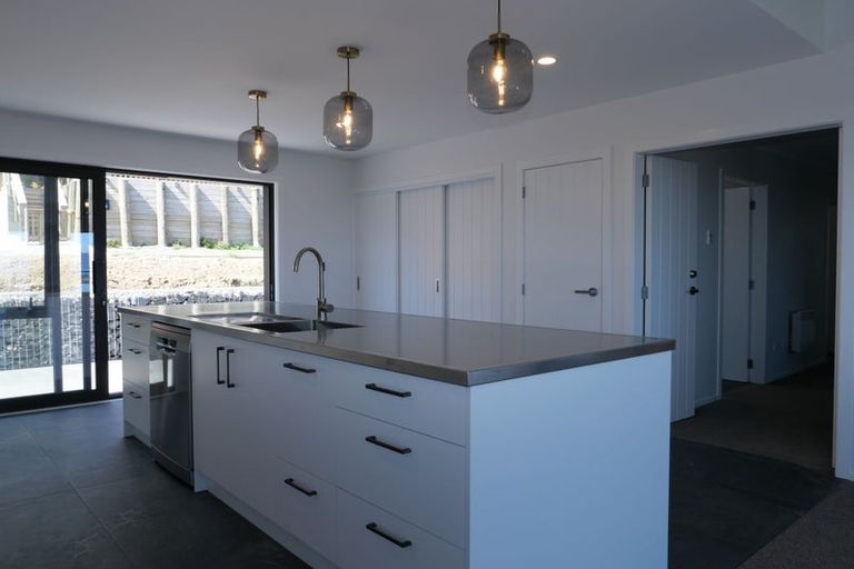 Photo of property in 13 Wilson Way, Waikanae, 5036