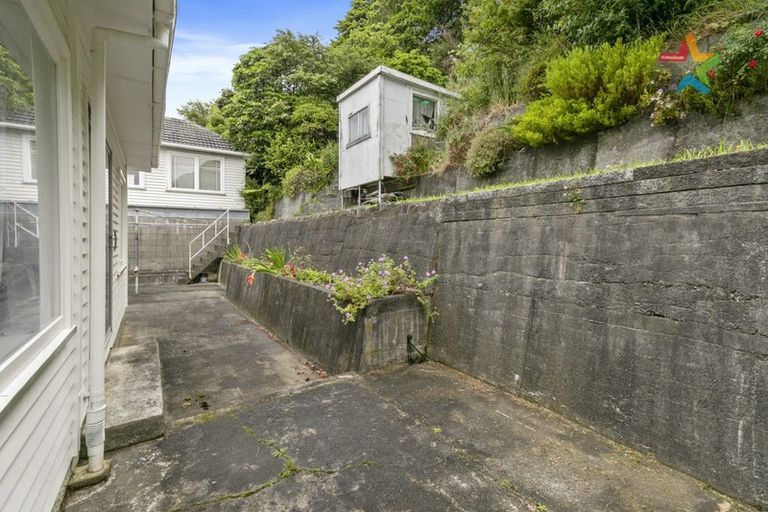 Photo of property in 155 Wellington Road, Wainuiomata, Lower Hutt, 5014