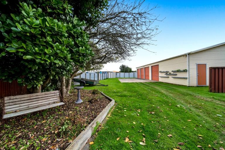 Photo of property in 61 Turuturu Road, Hawera, 4610