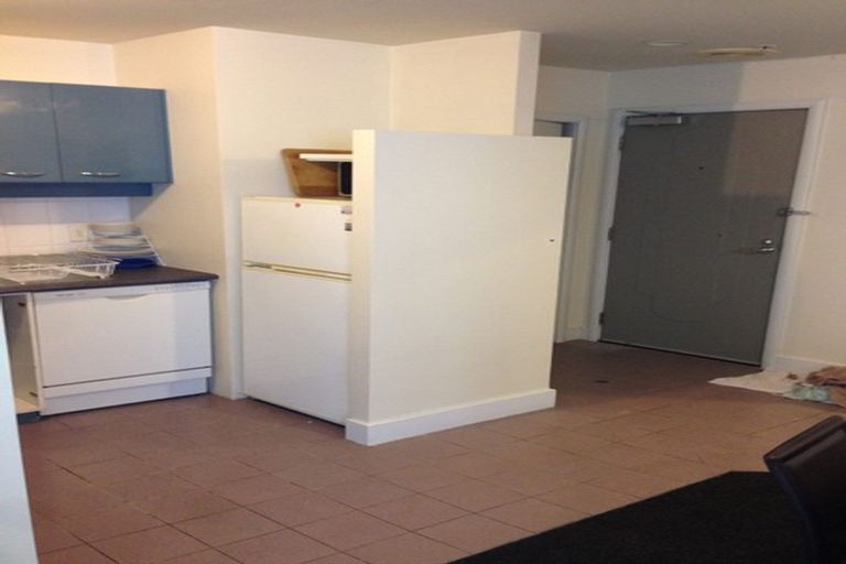 Photo of property in Madison On The Square Apartments, 2e/37 Federal Street, Auckland Central, Auckland, 1010