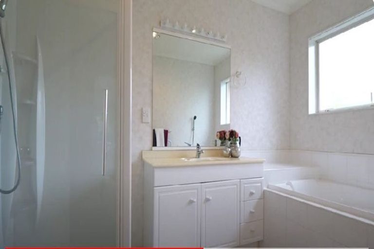 Photo of property in 6 Sophora Way, Albany, Auckland, 0632