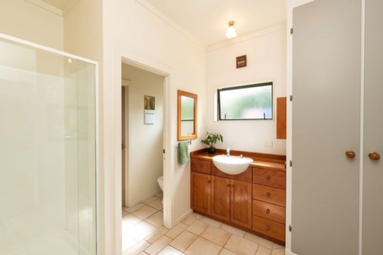 Photo of property in 42 Wakelin Road, Kerikeri, 0293