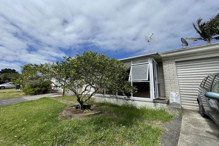 Photo of property in 4/7 Miro Street, New Lynn, Auckland, 0600