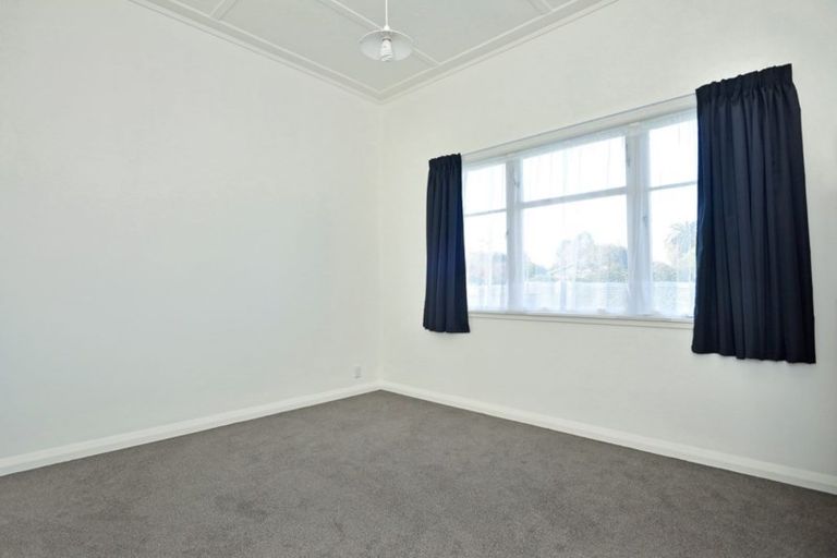 Photo of property in 436 High Street South, Carterton, 5713