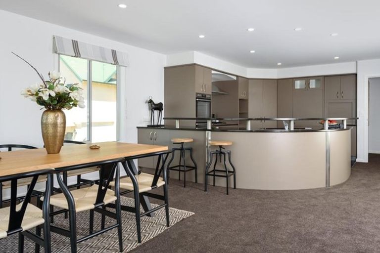 Photo of property in 790a Papamoa Beach Road, Papamoa Beach, Papamoa, 3118