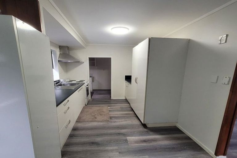 Photo of property in 1/13 Ballance Avenue, Papatoetoe, Auckland, 2104
