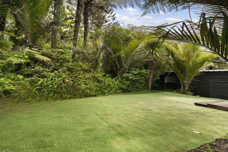 Photo of property in 3 Huia Road, Titirangi, Auckland, 0604