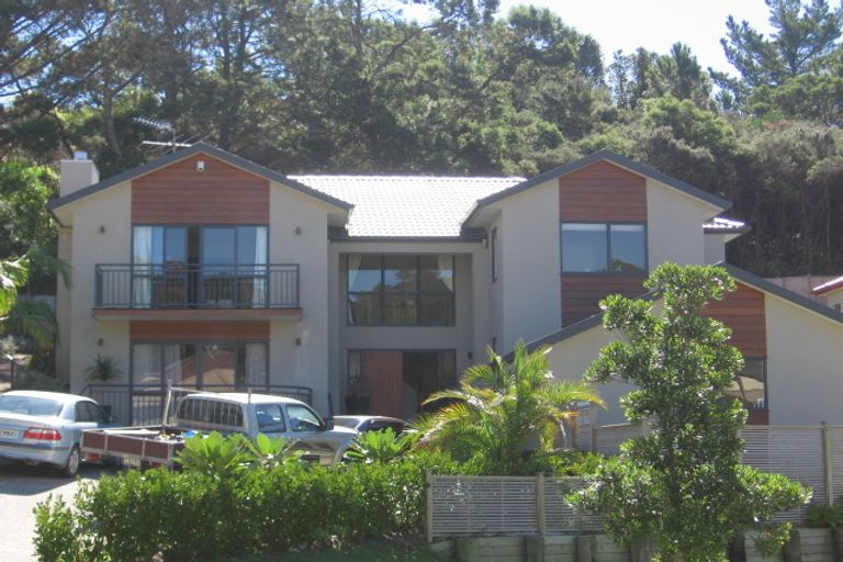 Photo of property in 37 Helvetia Drive, Browns Bay, Auckland, 0630