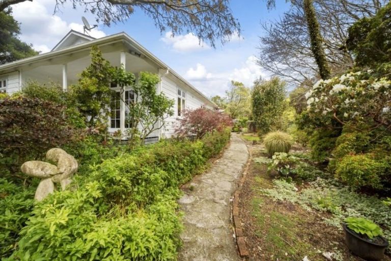 Photo of property in 562 Carrington Road, Hurworth, New Plymouth, 4371