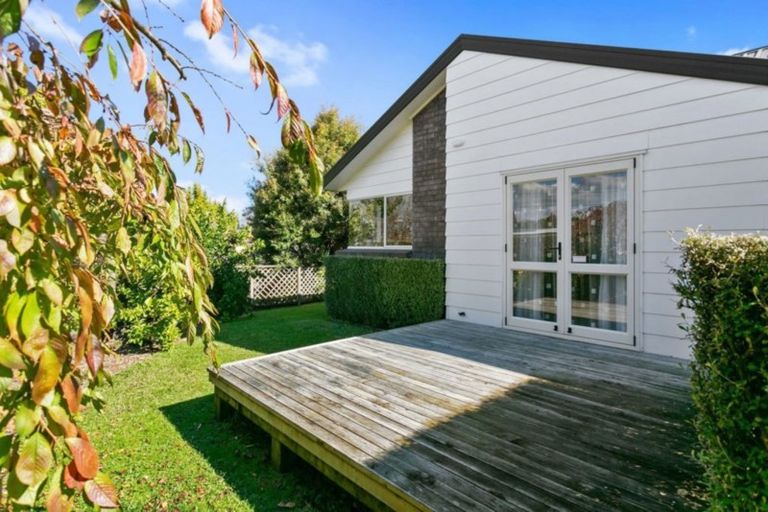 Photo of property in 54 Browning Street, Leamington, Cambridge, 3432