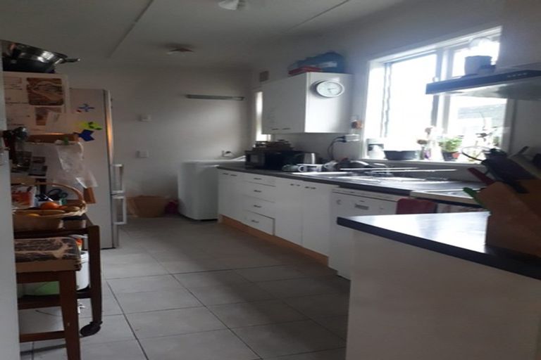 Photo of property in 147a Onepu Road, Lyall Bay, Wellington, 6022