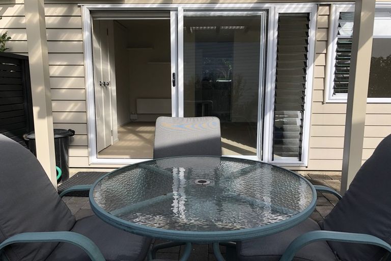 Photo of property in 1/37 Waipa Street, Birkenhead, Auckland, 0626