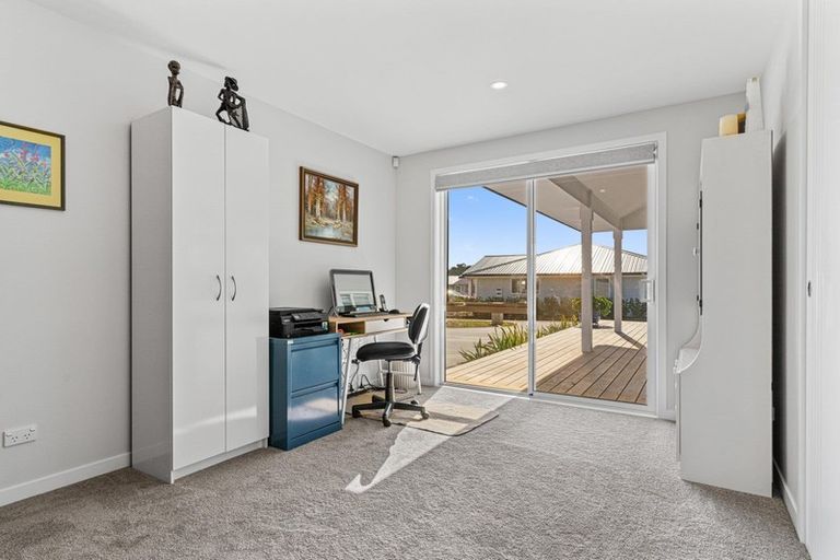 Photo of property in 32 Park Rise, Mangawhai Heads, Mangawhai, 0505