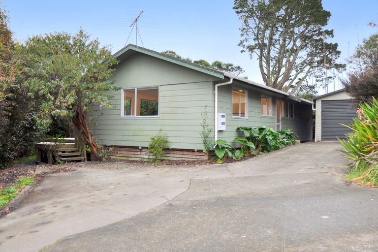 Photo of property in 23b Foster Crescent, Snells Beach, 0920