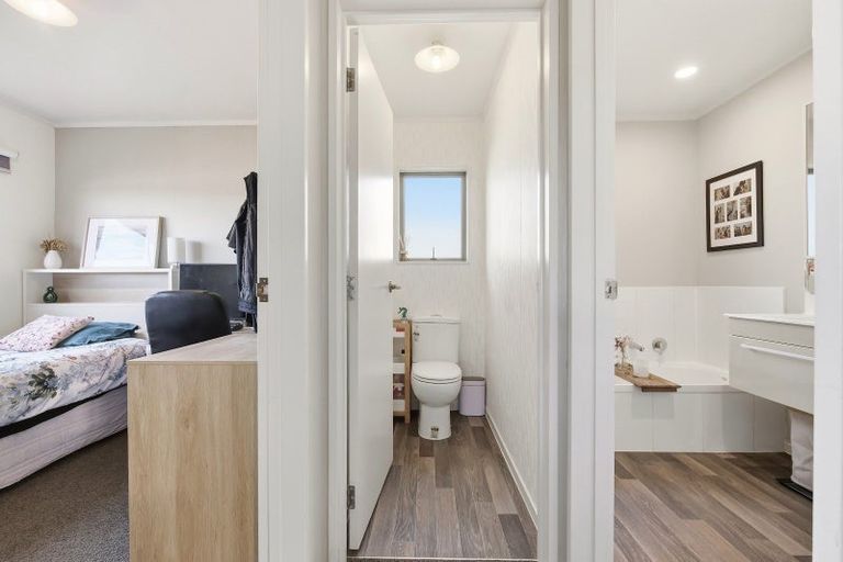 Photo of property in 65 Coopers Road, Dallington, Christchurch, 8061