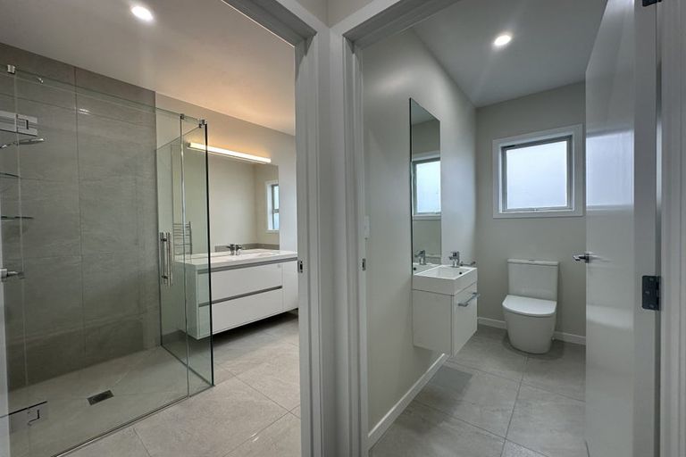 Photo of property in 11 Cassin Place, Taradale, Napier, 4112