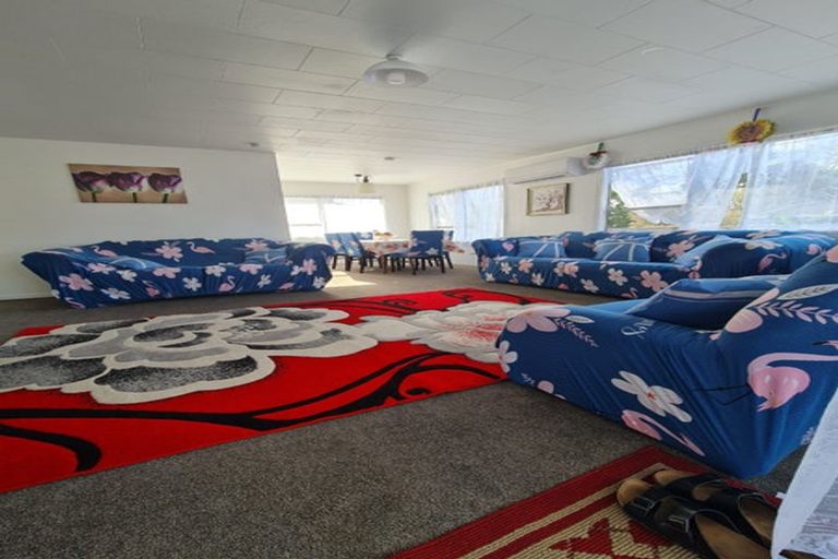 Photo of property in 2/54 Ambler Avenue, Glen Eden, Auckland, 0602