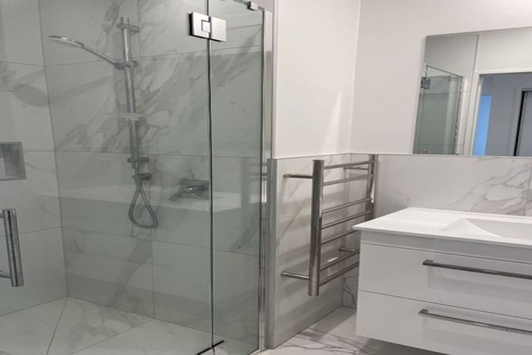 Photo of property in 53a Rodney Street, Howick, Auckland, 2014